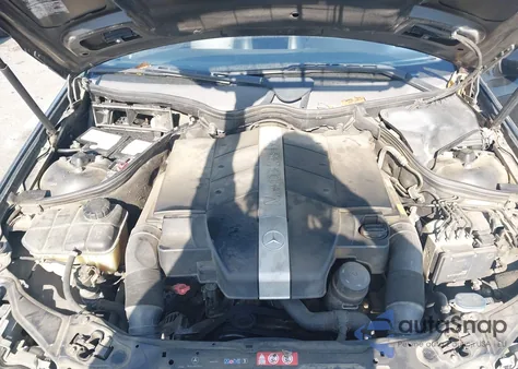 2005 Mercedes-Benz C 320 Luxury 4Matic z USA, uszkodzony, nr VIN WDBRF84J05F655379